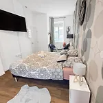Apartment Jacuzzi Prive, Terrasse,