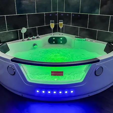Jacuzzi Prive, Terrasse, * Roubaix