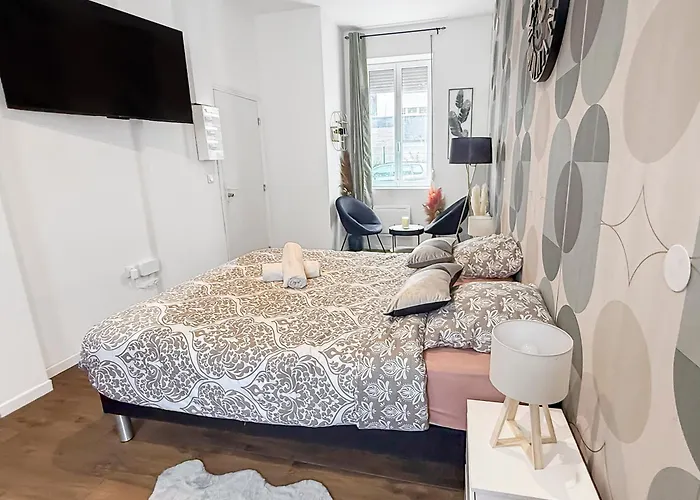 Appartement Jacuzzi Privé, Terrasse,