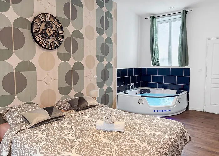 Jacuzzi Privé, Terrasse, Appartement *